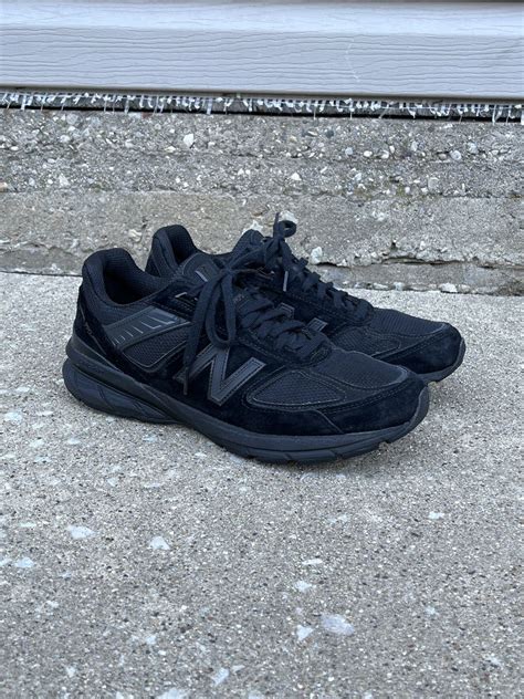 Why Everyone is Buying the New Balance (Full Review)